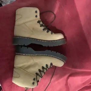 Dr. Martens | Shoes | Practically New Tan Doc Martens  display picture 2